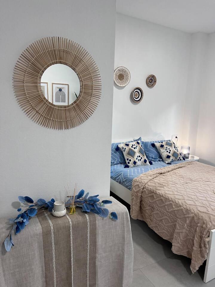 Estudios Con Encanto Alicante Exterior photo